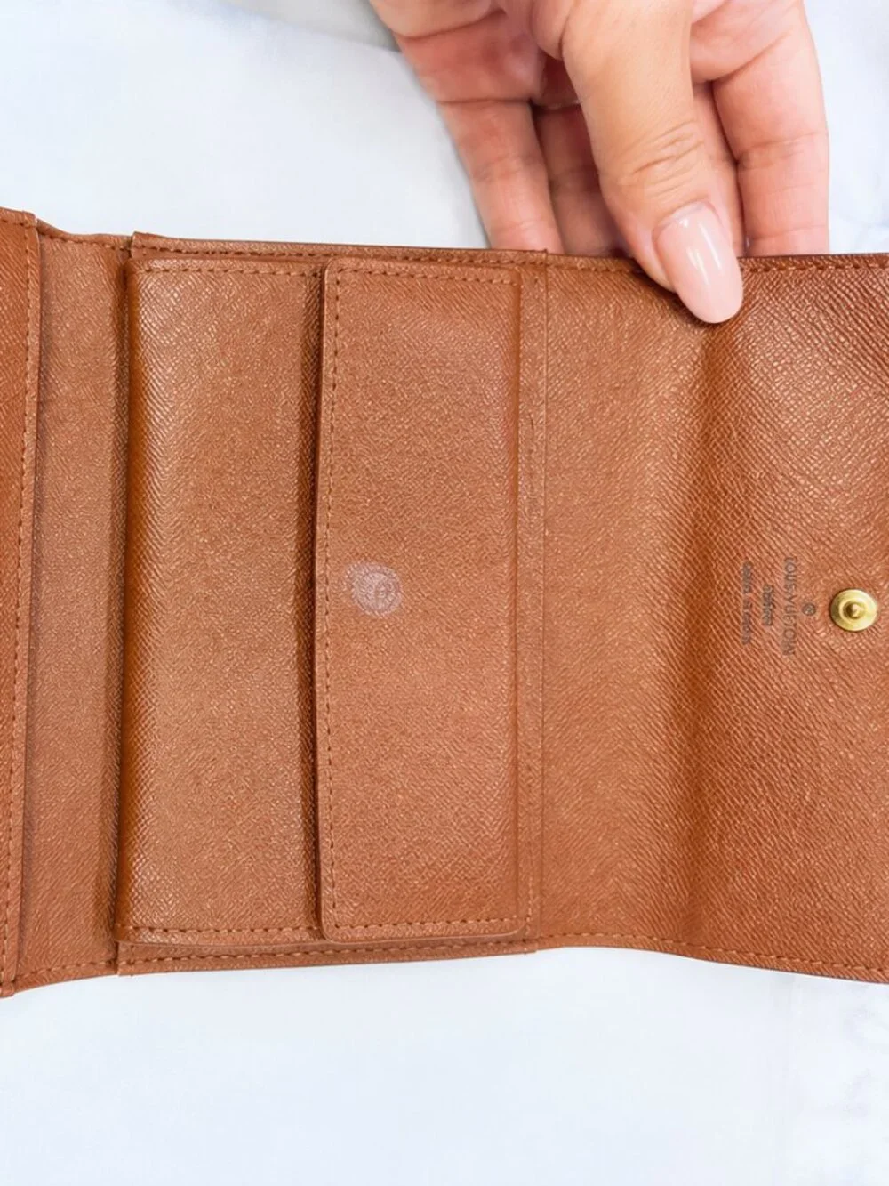 AUTHENTIC LOUIS VUITTON MONOGRAM WALLET